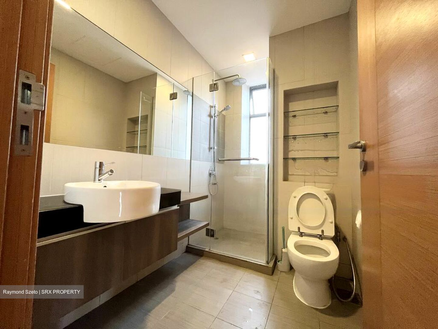 38 Amber (D15), Condominium #458877381